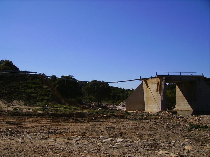 143.jpg