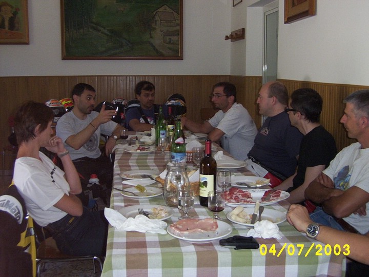 pranzoalbrattello.jpg